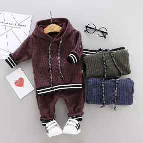 2-piece Stripe Hoodie and Pants Set(No Shoes)