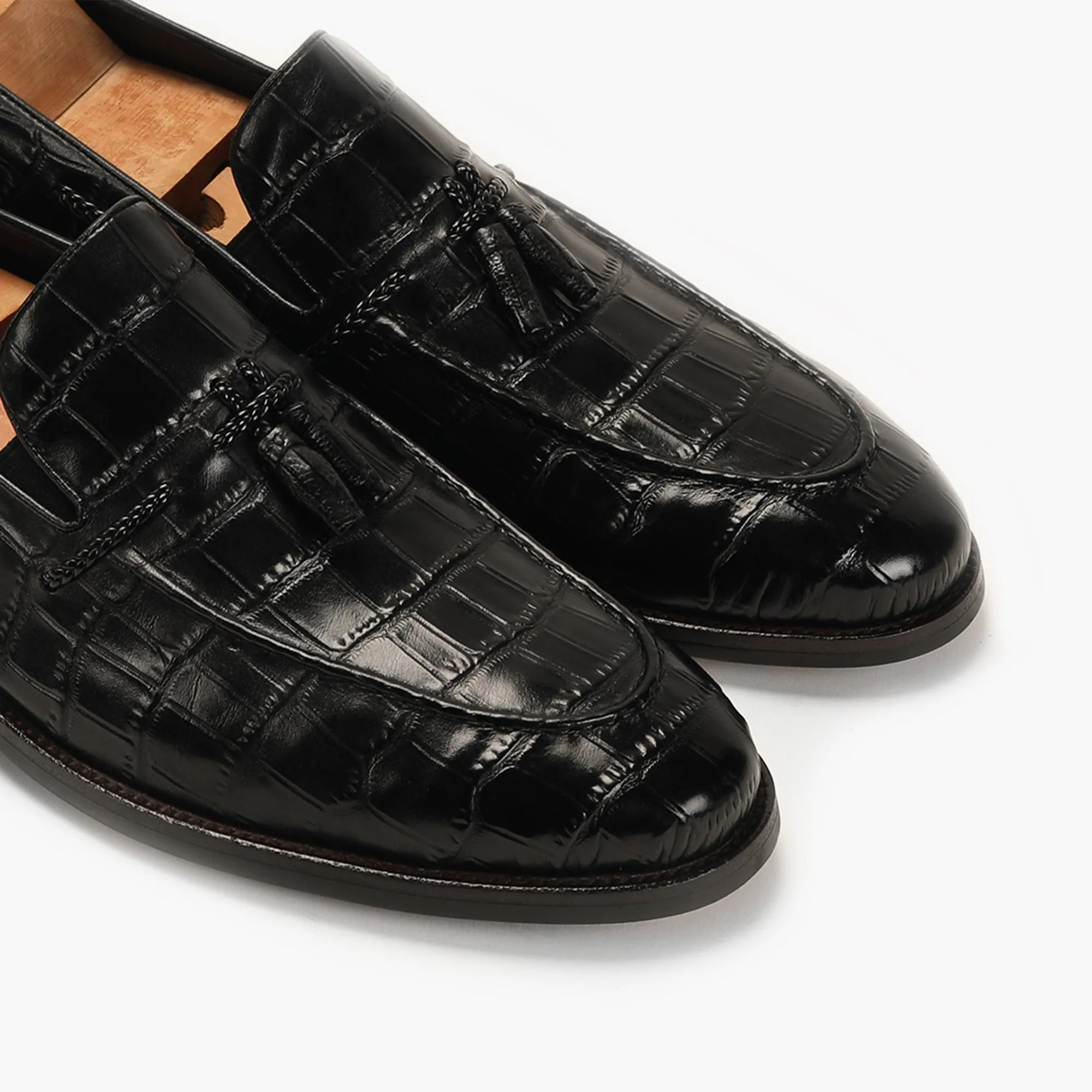 Croc Effect Tassle Moccasins