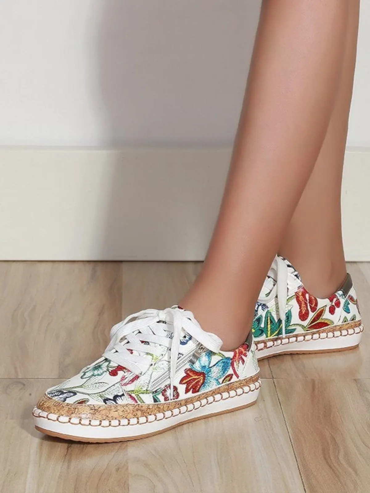 Evy Floral Color Print Sneakers