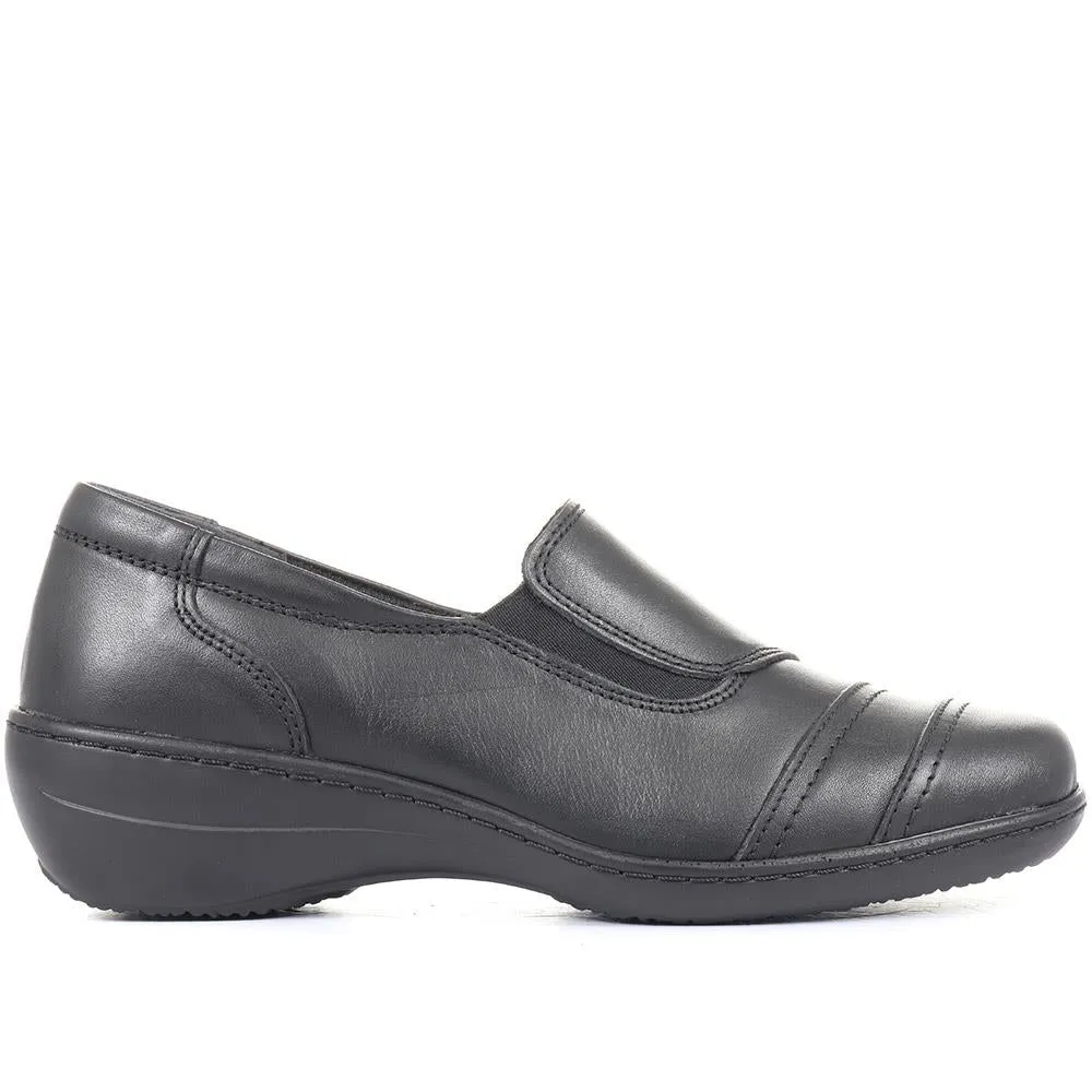 Leather Wider-Fit Slip-On Shoes - HAK2208 / 306 360