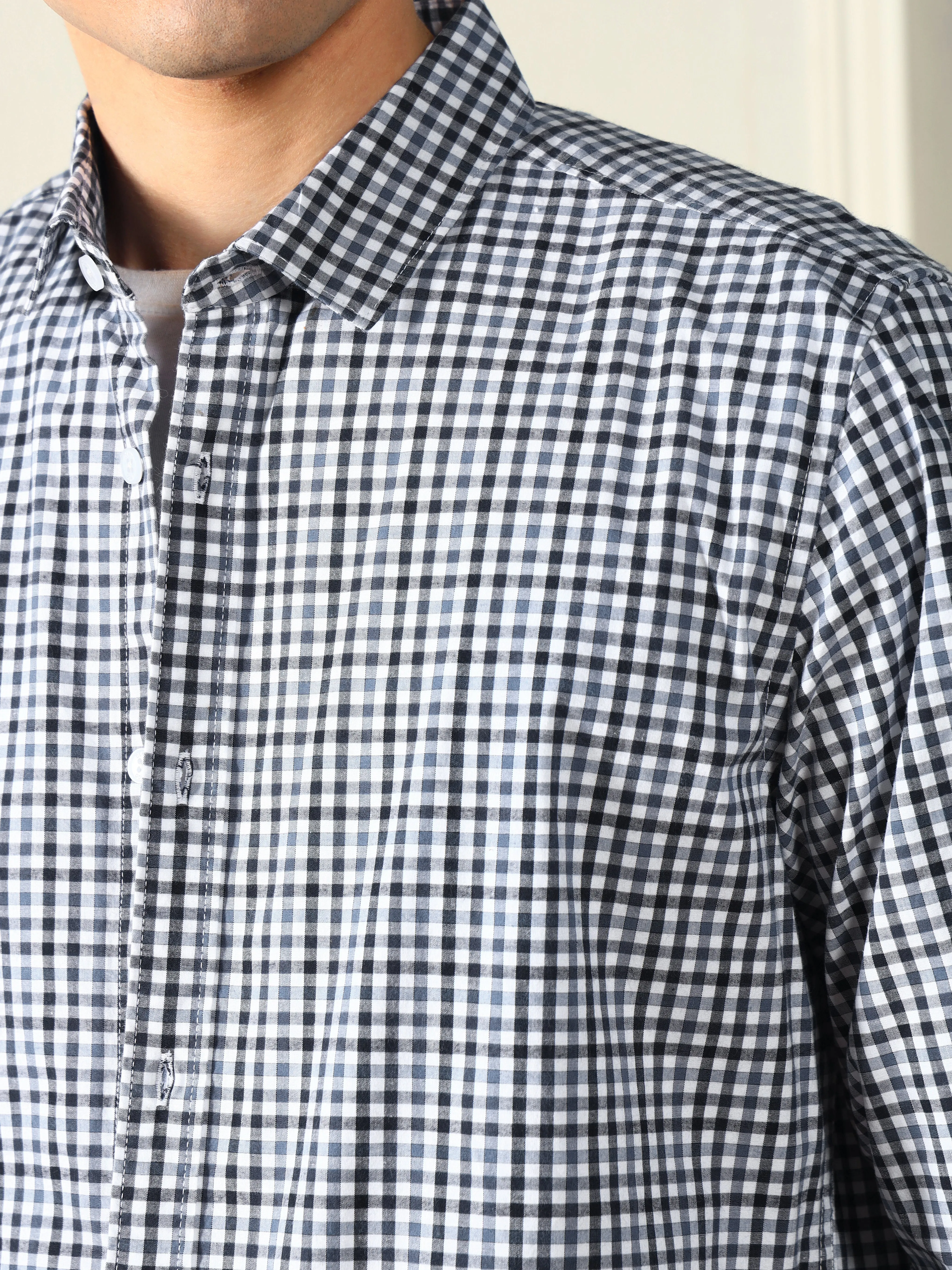Men's Button Down Collar Regular Fit Checks Blue Casual Shirt