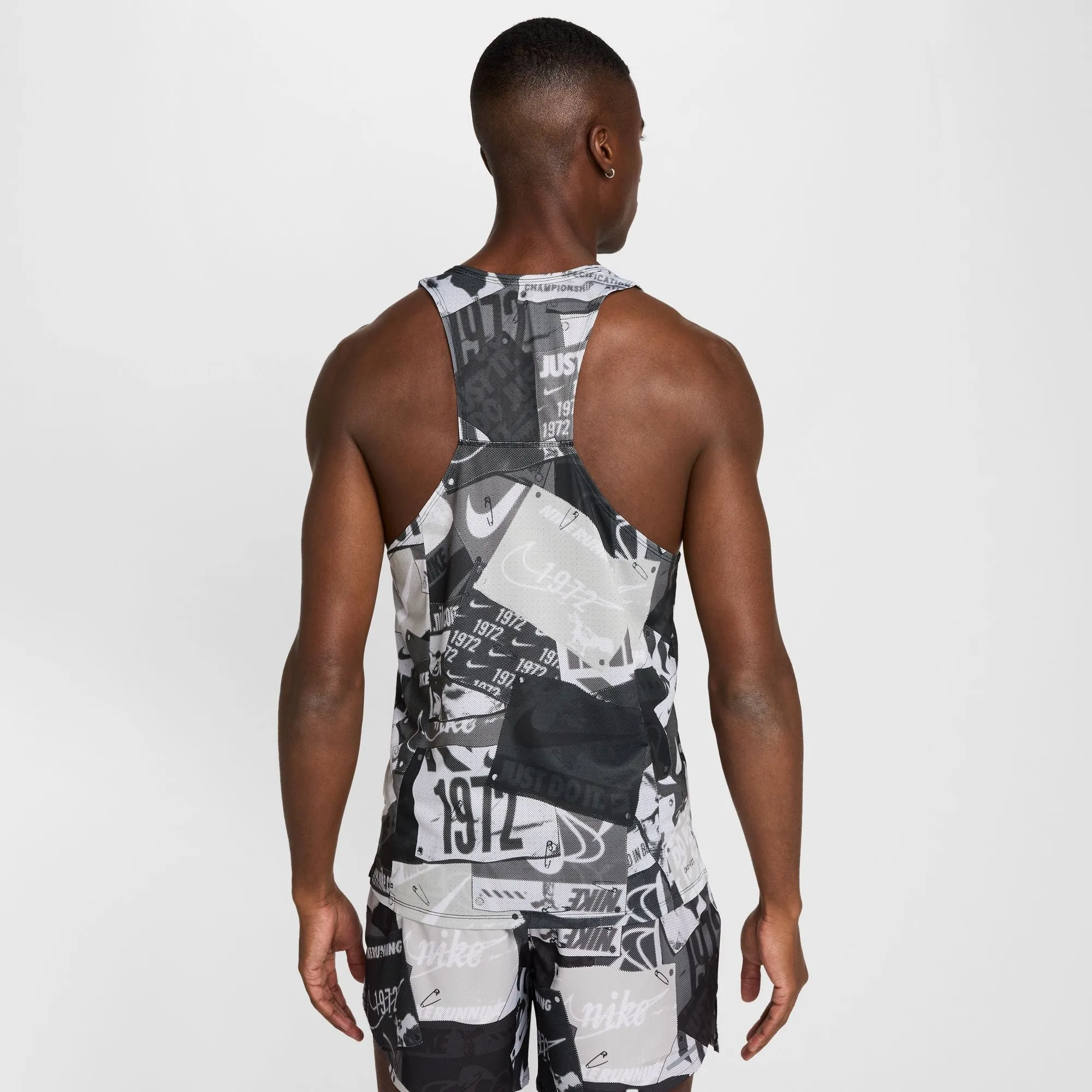 Men's Fast Run Energy Dri-FIT Running Singlet (045 - Off Noir/Reflective Silver)