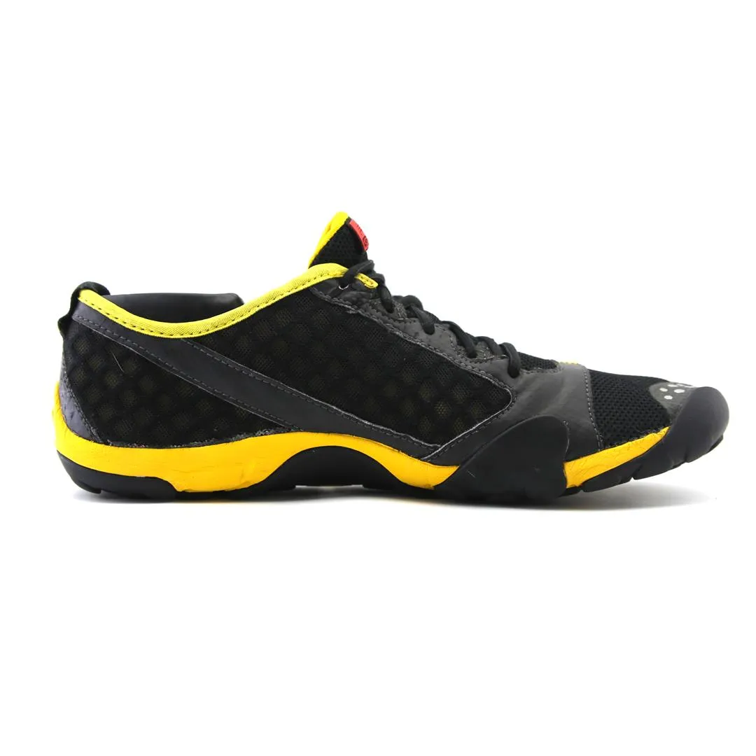 NEW BALANCE  MINIMUS TRAIL 10V1
