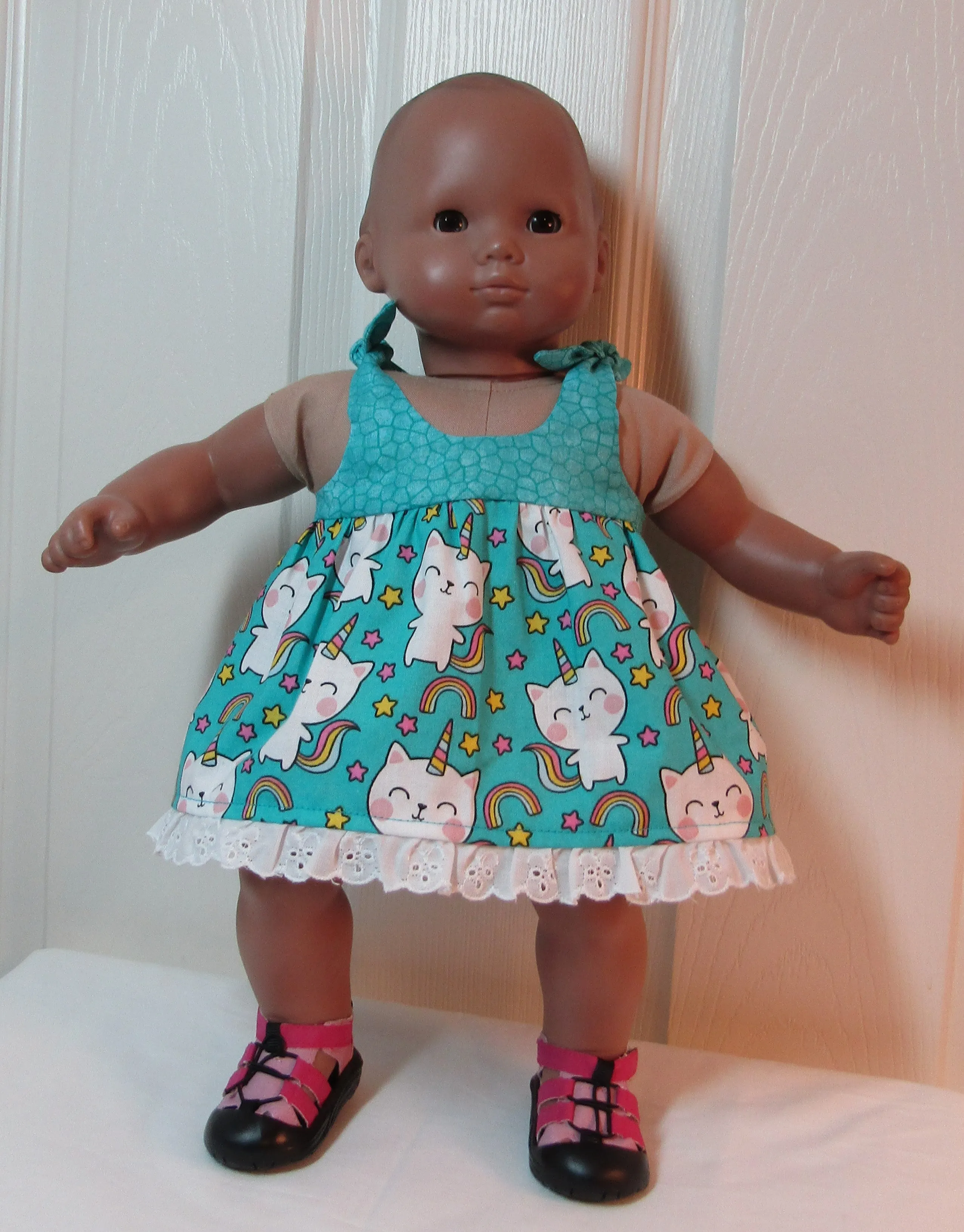 Outdoor Sports Sandals 18 & 15 inch Doll: Pink