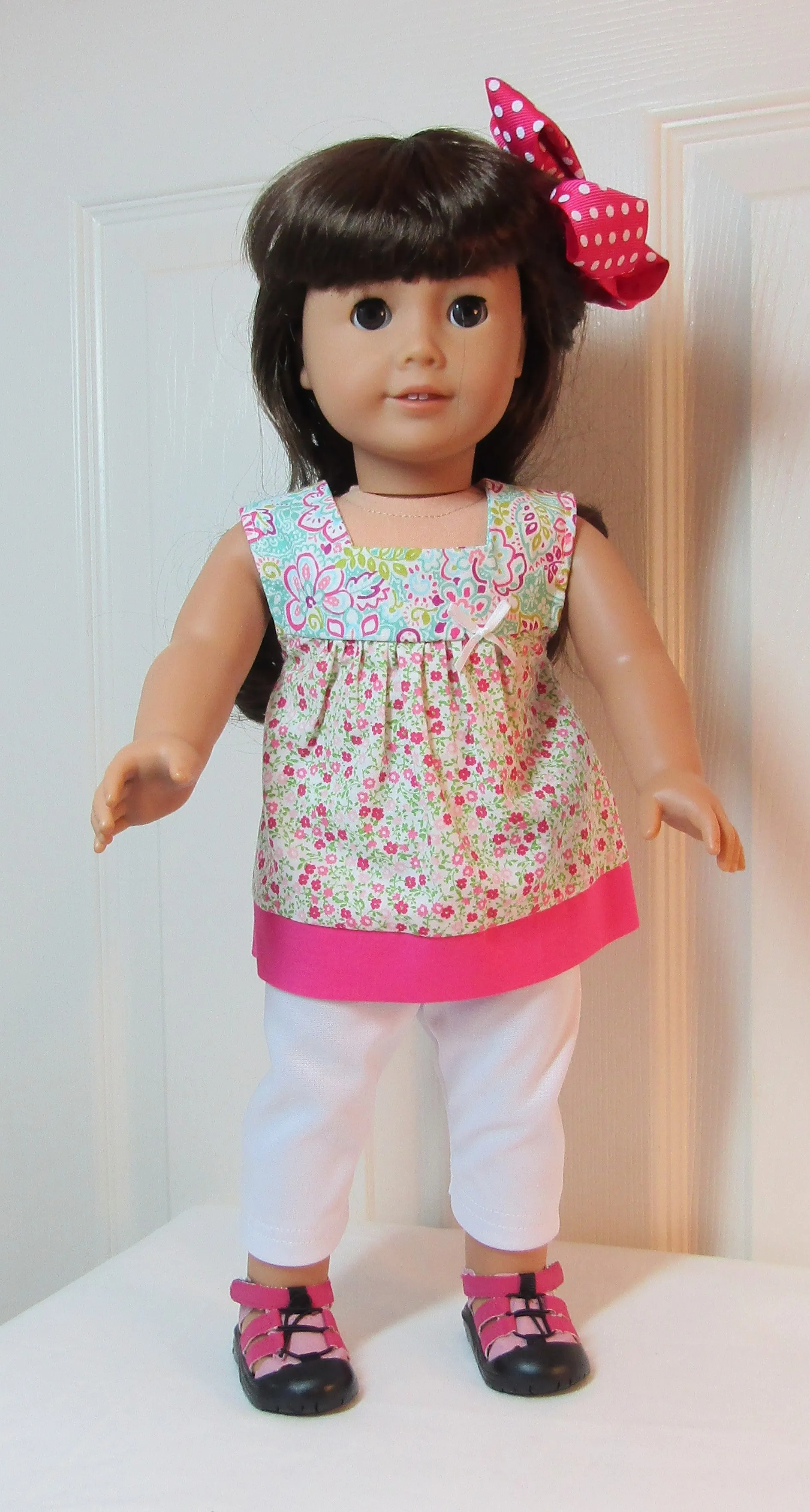 Outdoor Sports Sandals 18 & 15 inch Doll: Pink