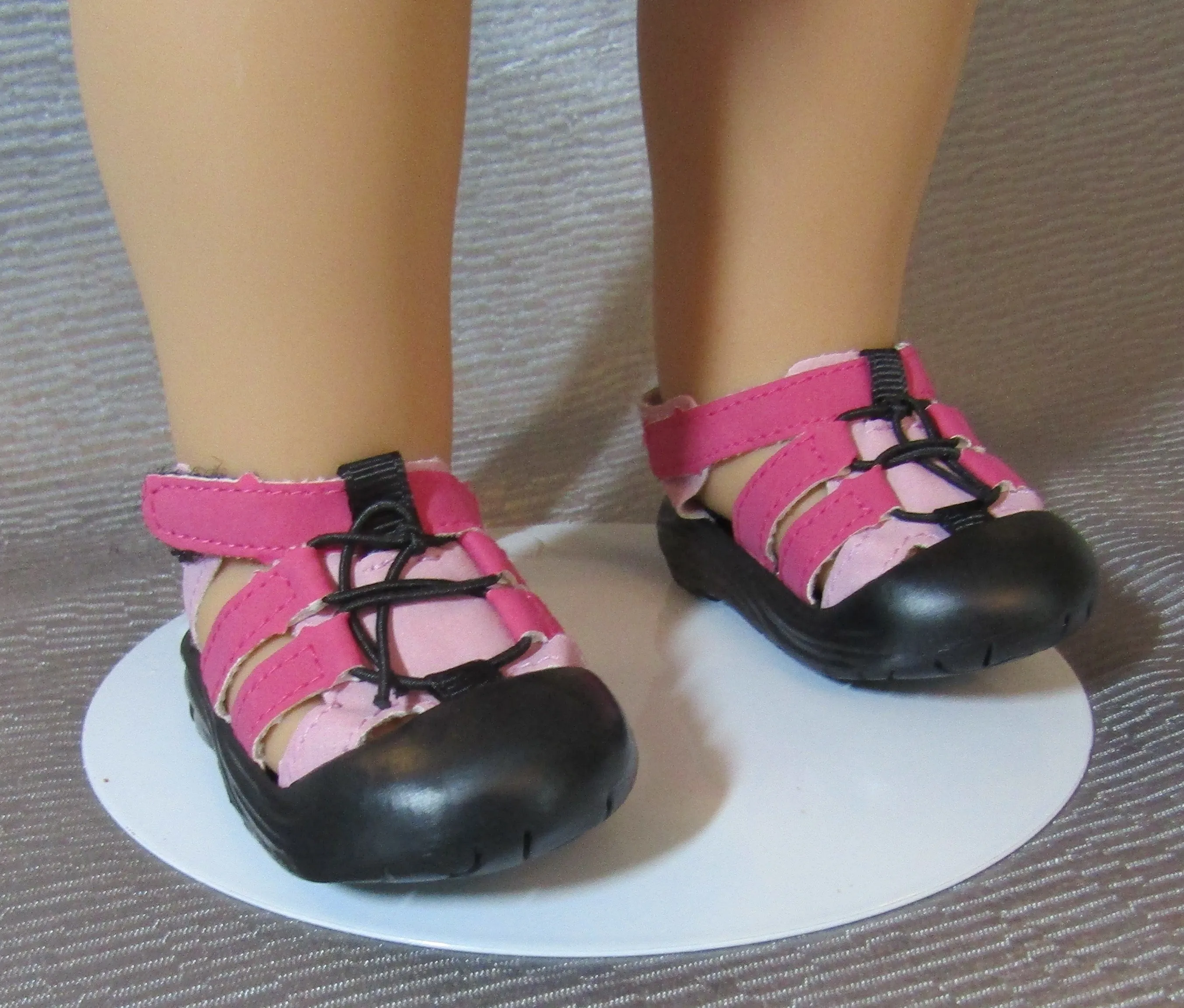 Outdoor Sports Sandals 18 & 15 inch Doll: Pink