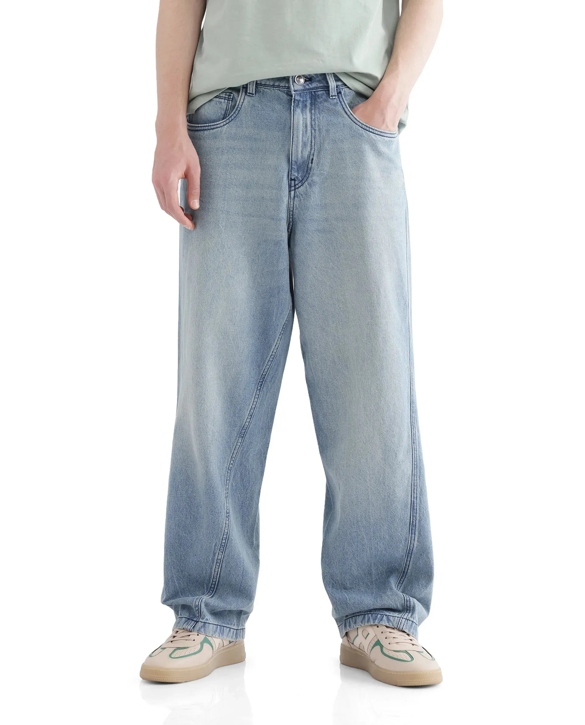 Rare Rabbit Men Bo Blue Cotton Fabric Light Wash Mid Rise Baggy Fit Jeans