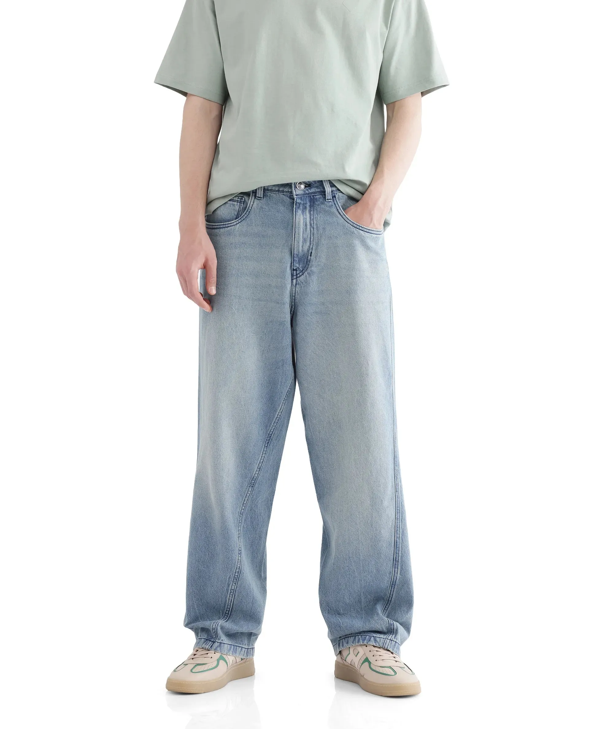 Rare Rabbit Men Bo Blue Cotton Fabric Light Wash Mid Rise Baggy Fit Jeans