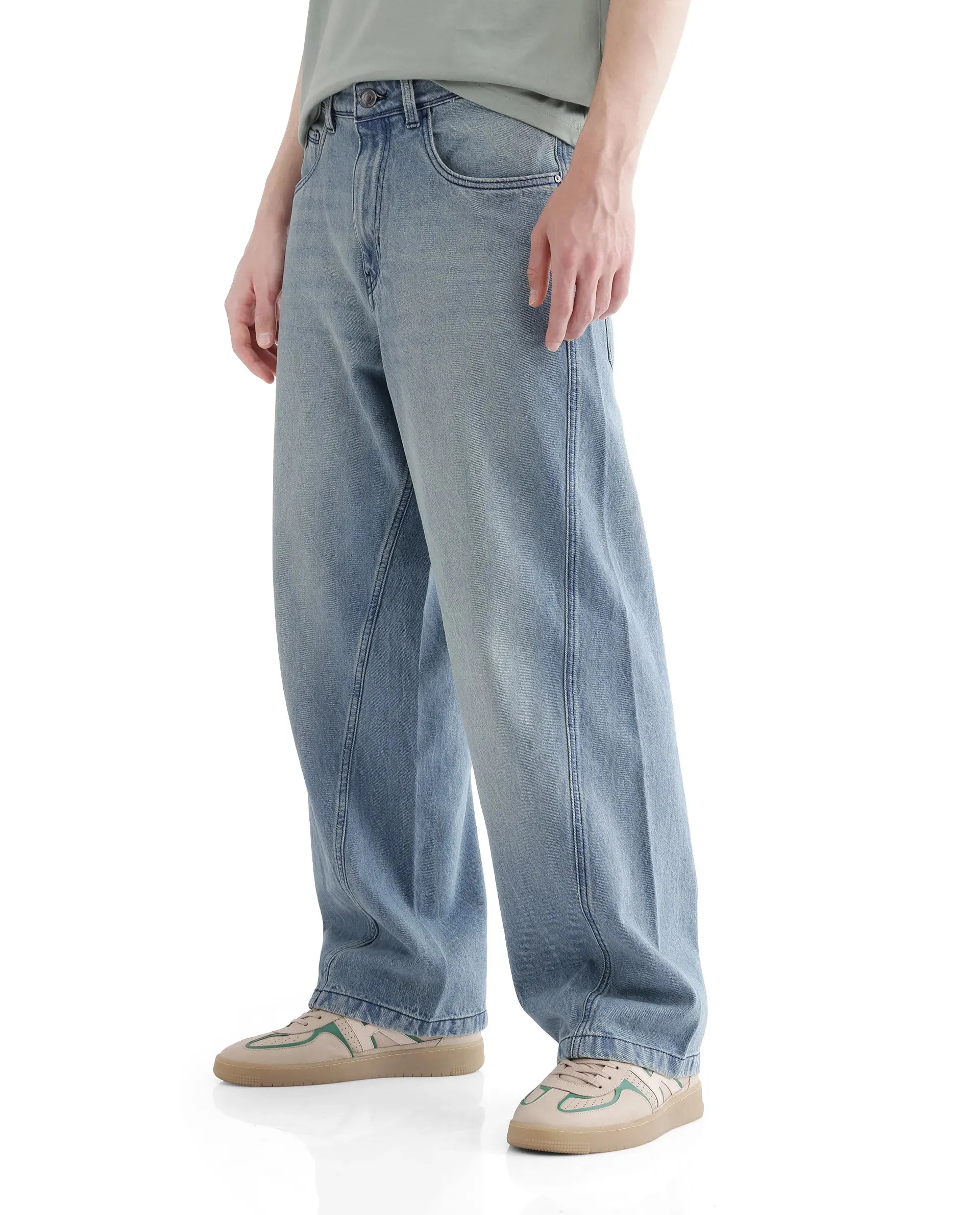 Rare Rabbit Men Bo Blue Cotton Fabric Light Wash Mid Rise Baggy Fit Jeans
