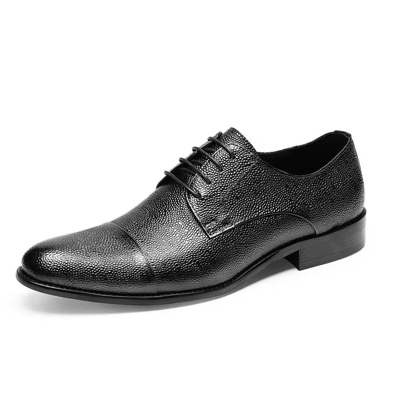 Serpatura Chic Lace-Up Footwear