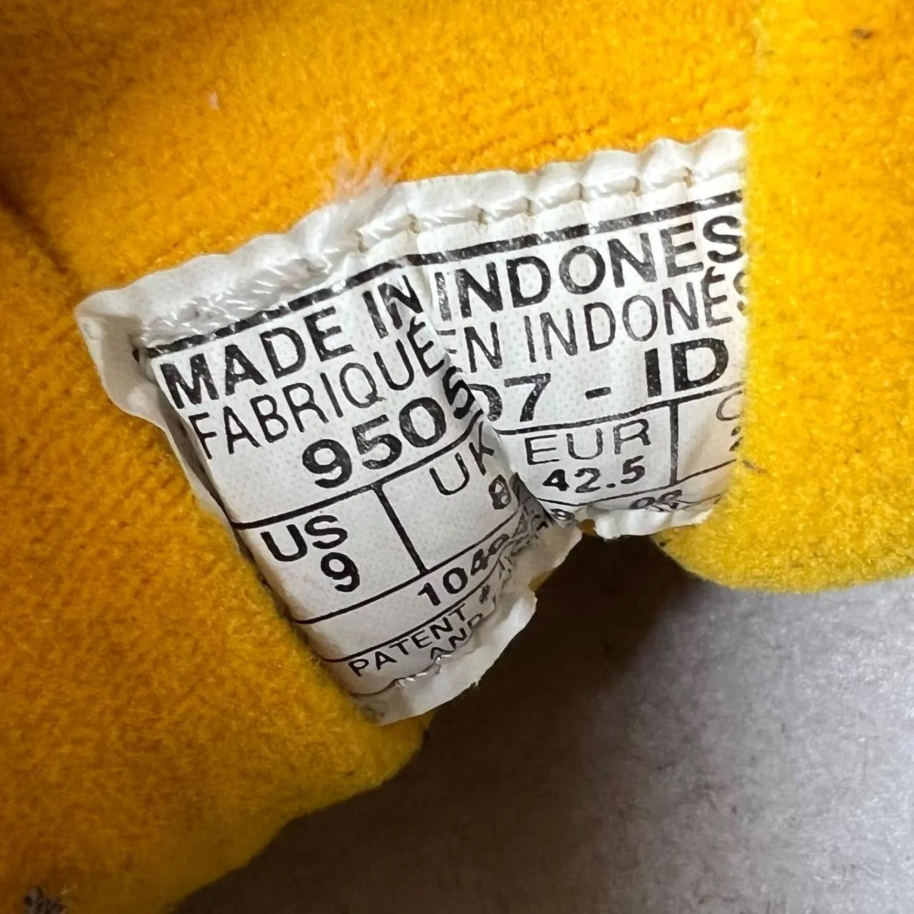 Vintage 1995 NIKE AIR WINDRUNNER Blue White Yellow Running Trainers Sneakers Shoes